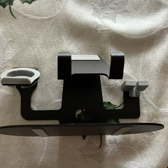 Aluminum 3-in-1 Apple Charging Dock for Smart Products - Picture 13 of 13